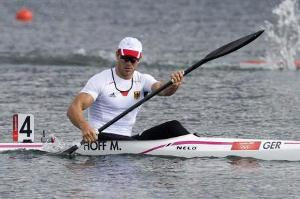 Max Hoff erreicht souverän das olympische Finale im K1